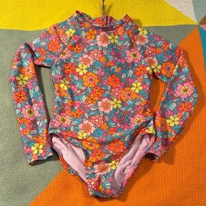 Cat & Jack Girls Floral Rash Guard One-Piece Swimsuit Size 5 Long Sleeve Zip